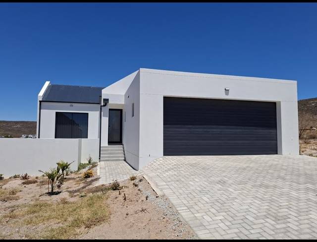 2 BEDROOM HOUSE FOR SALE IN HARBOUR LIGHTS